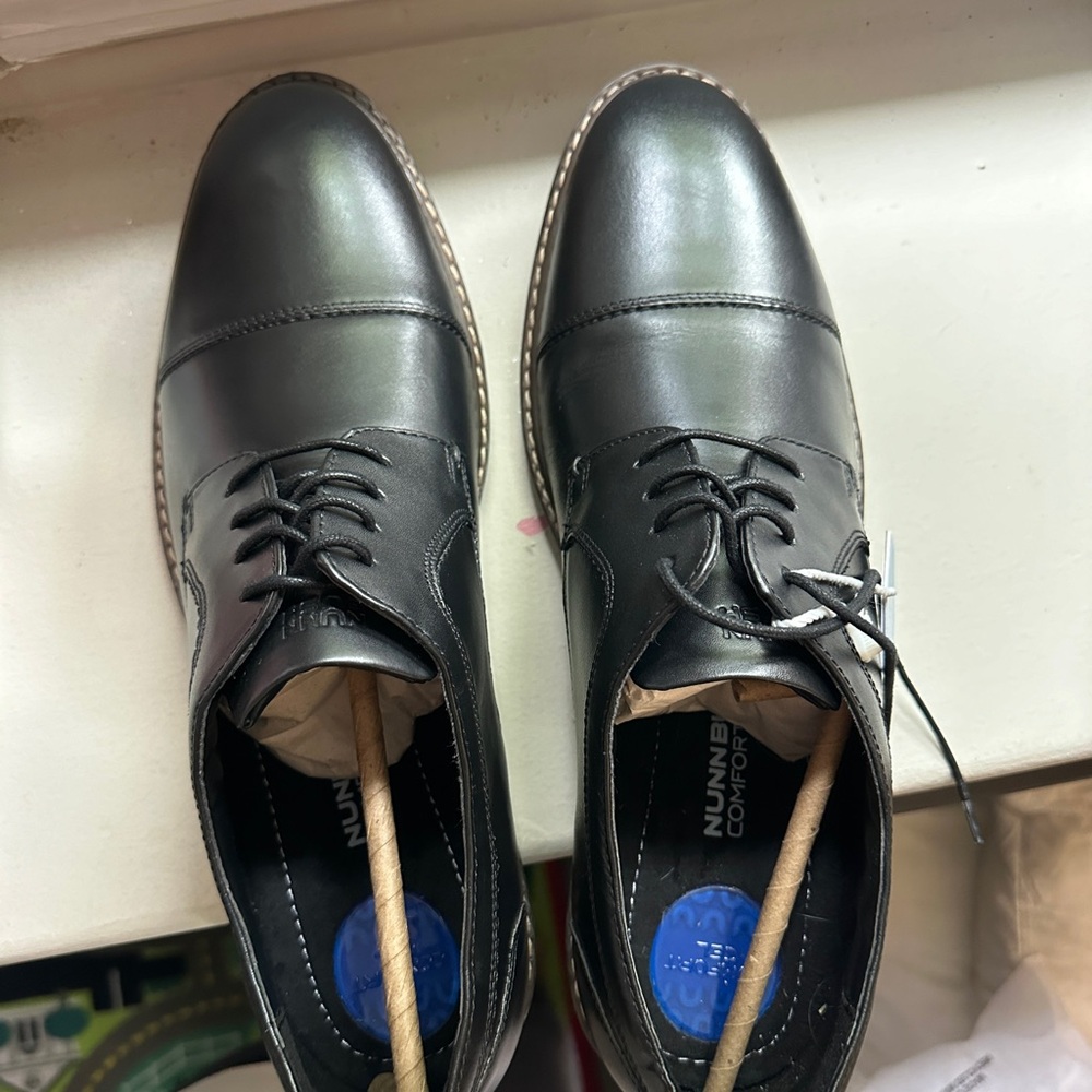 NWT IN BOX Nunn Bush Hayden Men’s Dress Shoes- black, size 13
